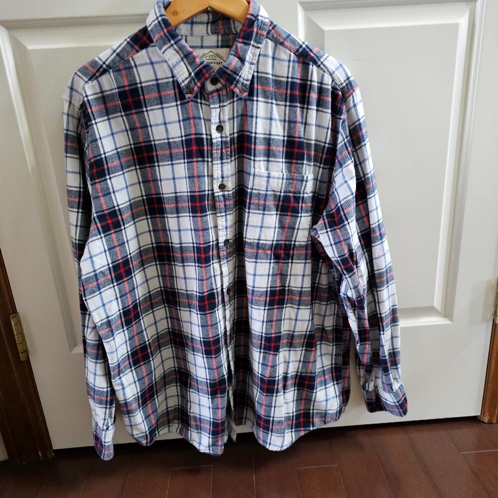 Men's flannel shirt